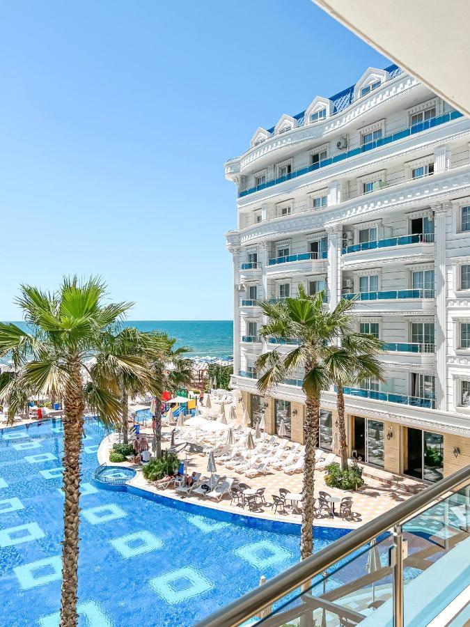 Grand Blue Fafa Resort & Spa Durrës 외부 사진