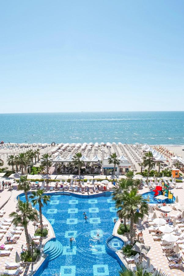 Grand Blue Fafa Resort & Spa Durrës 외부 사진