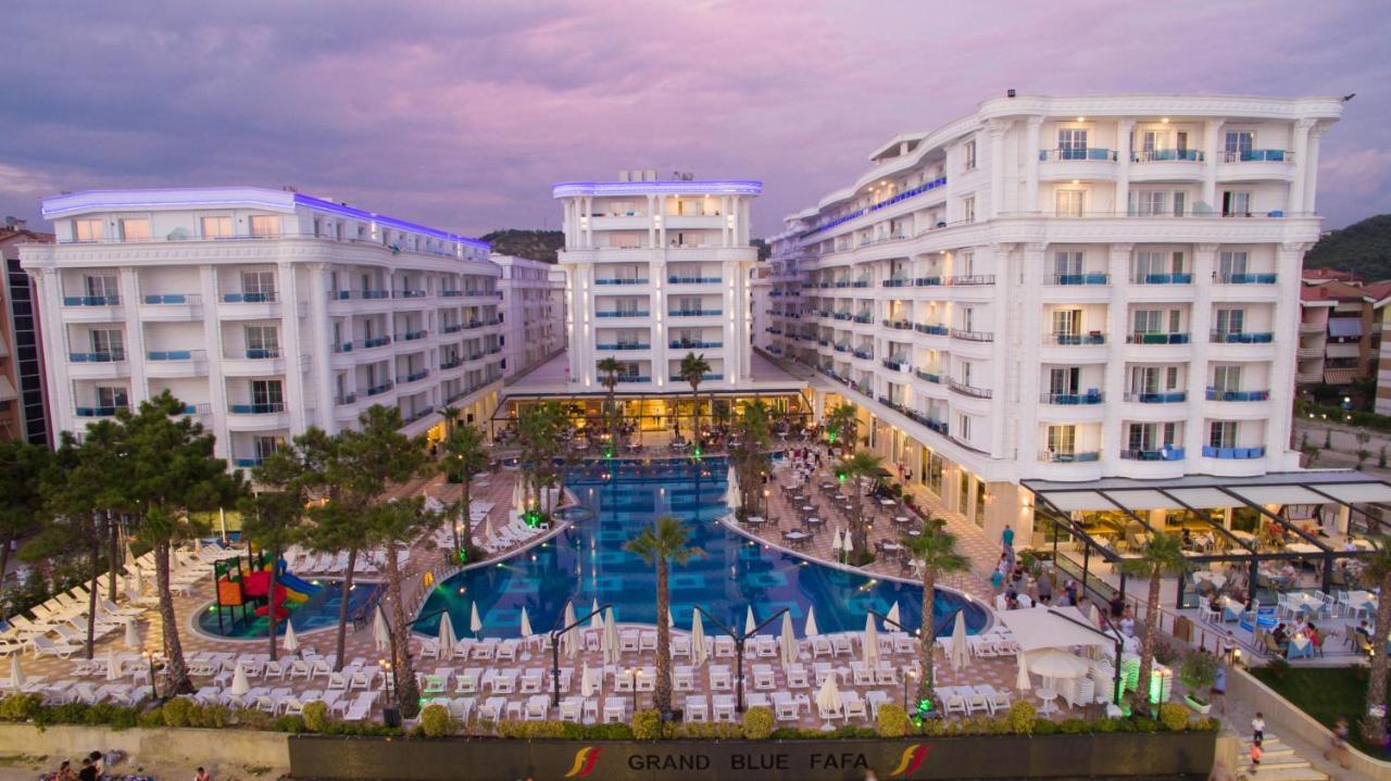 Grand Blue Fafa Resort & Spa Durrës 외부 사진