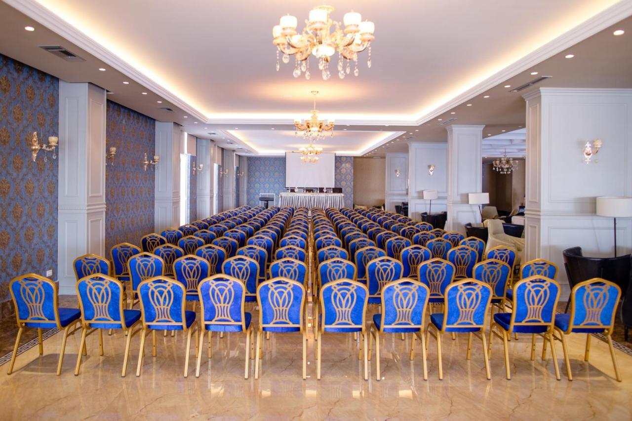Grand Blue Fafa Resort & Spa Durrës 외부 사진