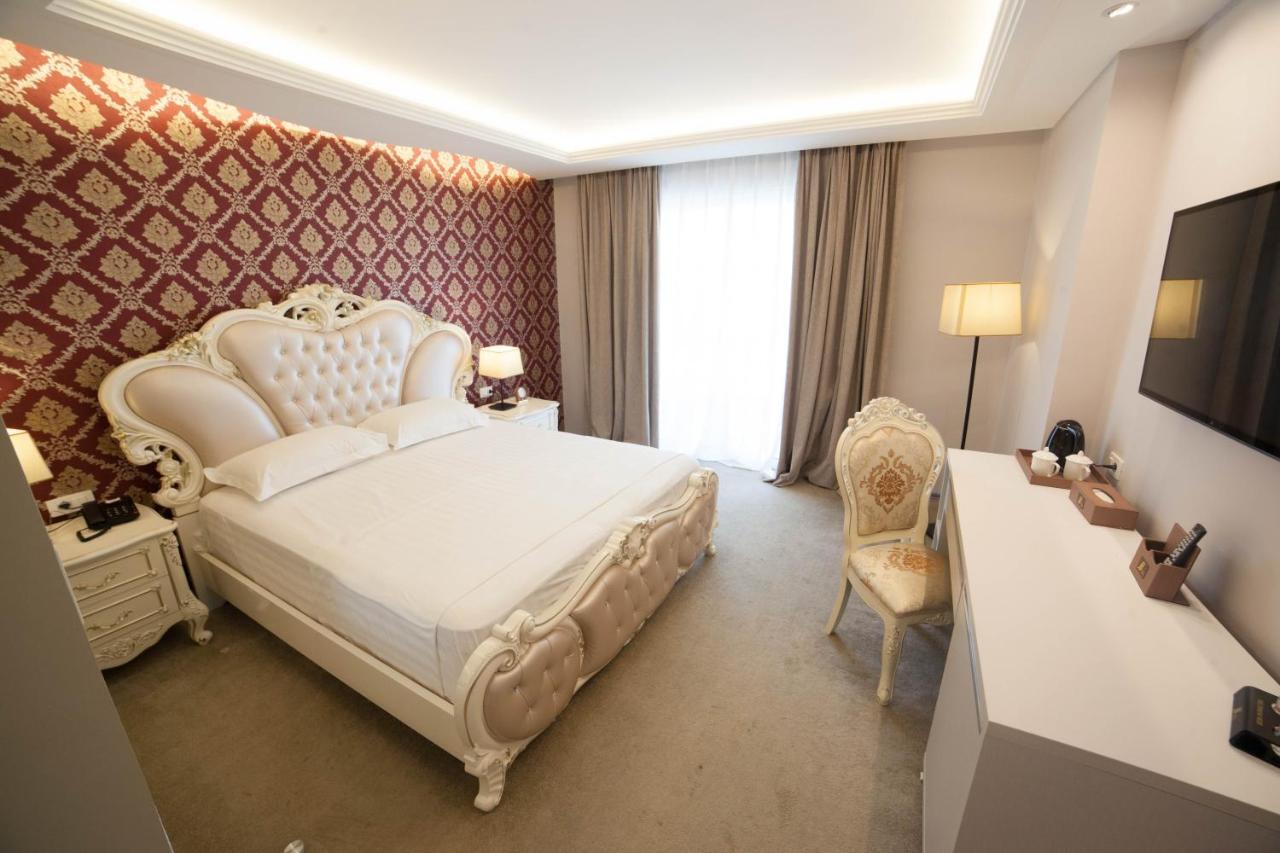 Grand Blue Fafa Resort & Spa Durrës 외부 사진