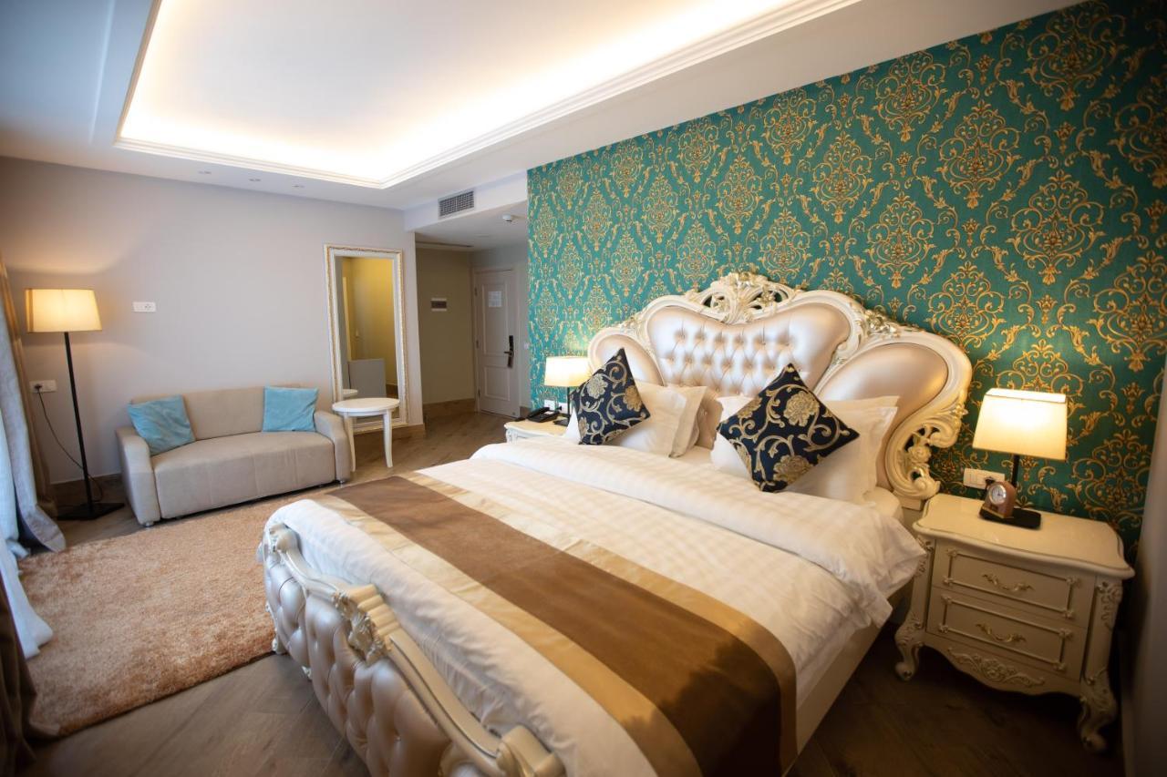 Grand Blue Fafa Resort & Spa Durrës 외부 사진