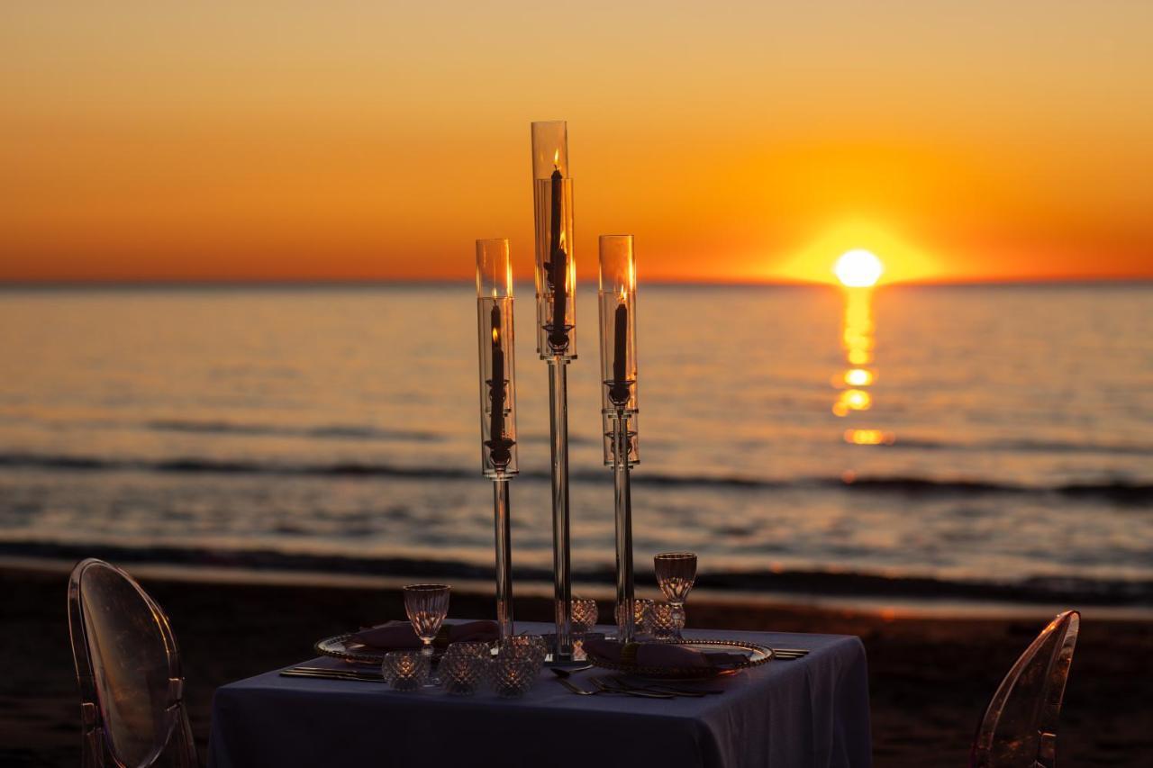 Grand Blue Fafa Resort & Spa Durrës 외부 사진